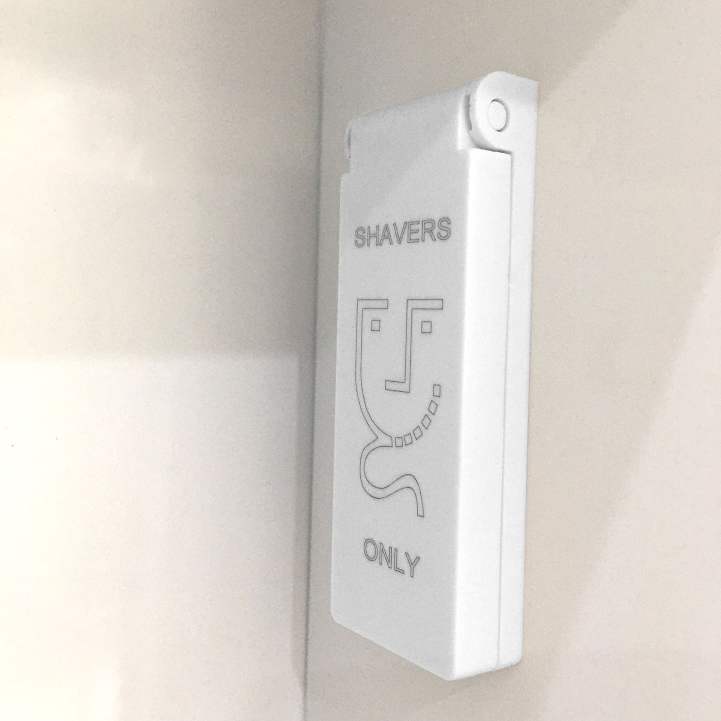 Bathroom Mirror Cabinet LED Illuminated with Demister Pad Touch Sensor Shaver Socket adjustable white colour-Storage Mirror Cabinet